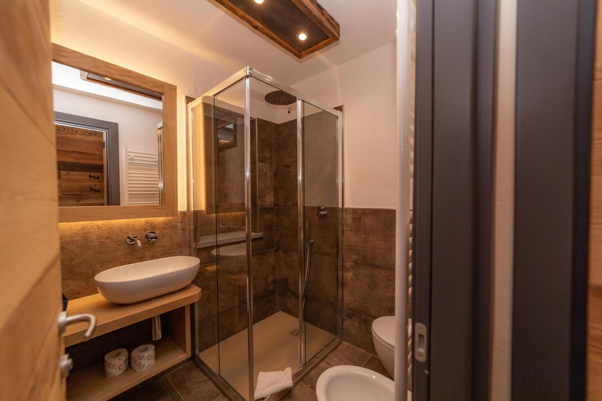 Avalanche - Alpine Boutique Hotel Oulx الغرفة الصورة